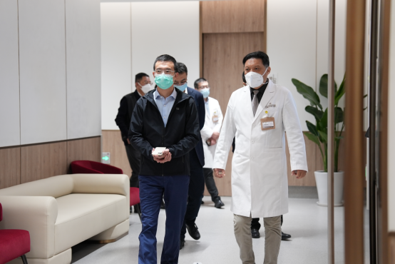 通讯稿-上海九院戴星副院长一行莅临上实医美调研指导20221103(1)114.png